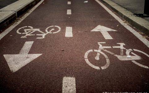 美团搅局、哈啰上位、滴滴变脸，出行市场掀起新流量战争